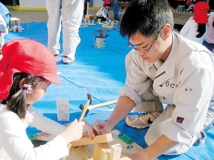 学外実習：滝川幼稚園ワークショップ