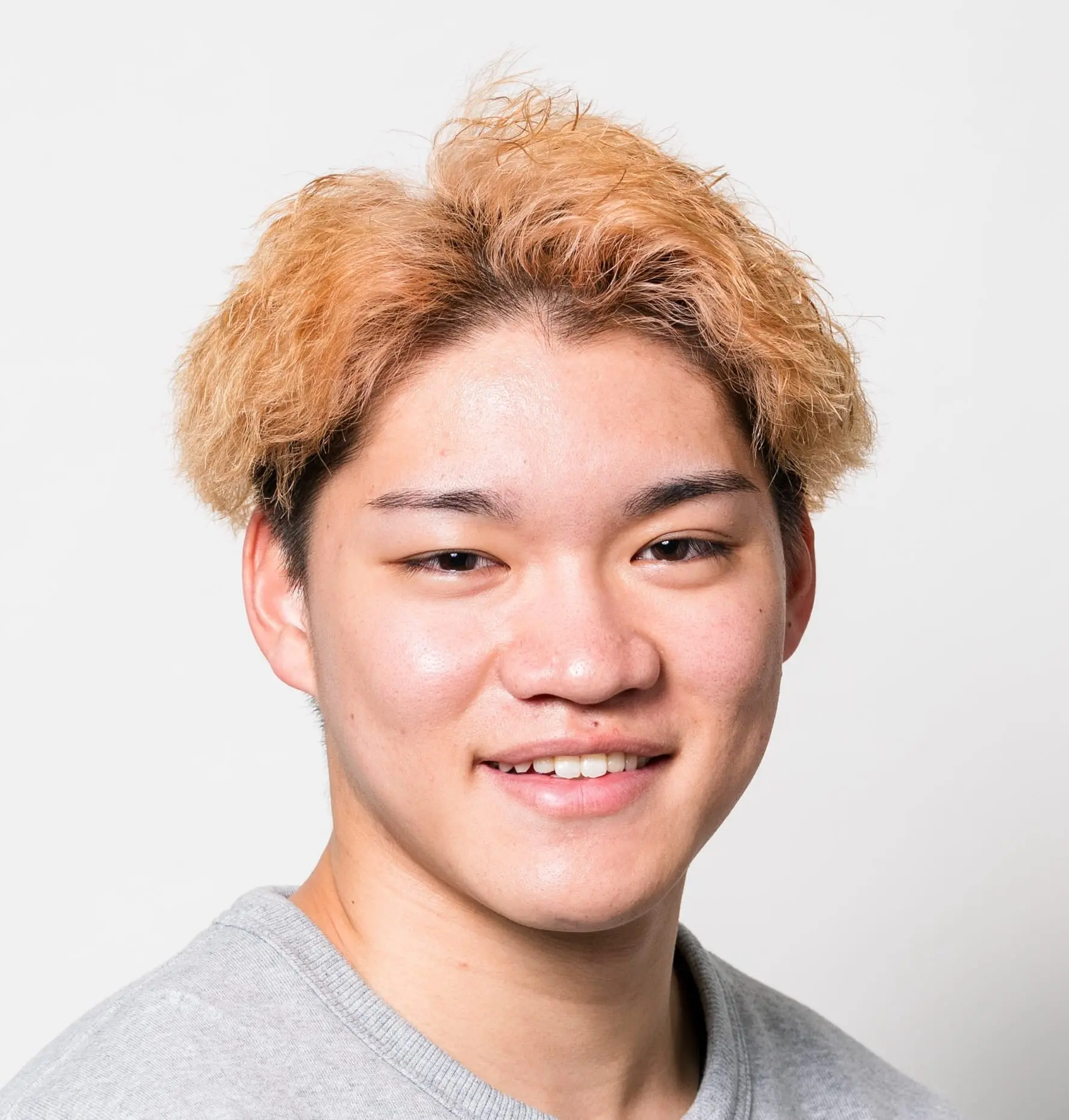 浦野孝太