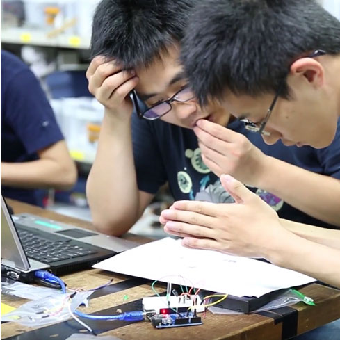 C言語プログラミングを学ぶ