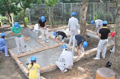photo: 大工技能学科2年生・学外実習(川西プロジェクト)
