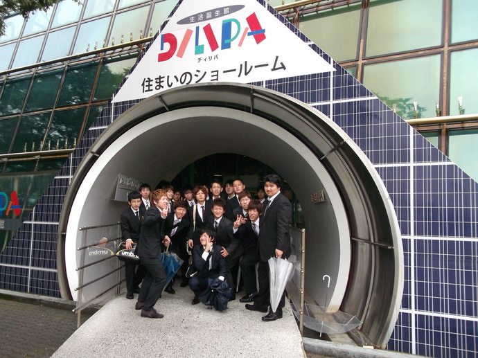 photo: 建築設備学科も流行に敏感なんです。
