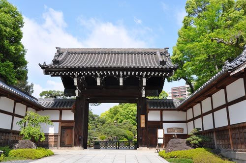 photo: 大工技能学科1年生　「学外実習・神戸市相楽園、竹中大工道具館」
