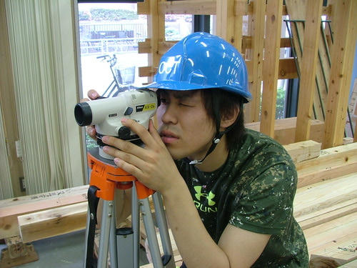 photo: 建築学科２年施工専攻技術コ－ス　ブロック基礎施工実習を行いました
