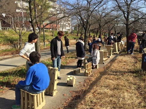 photo: 「すわるかたち」ができました。