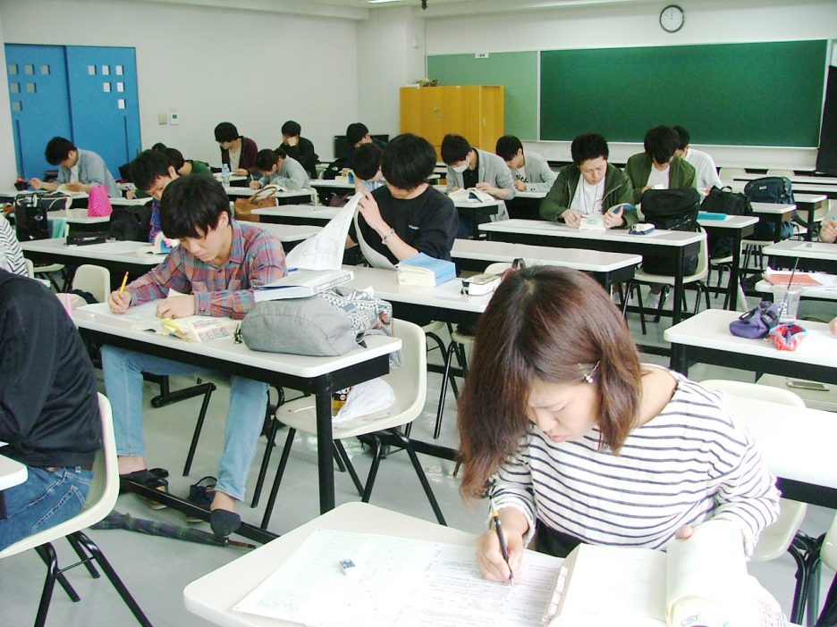 photo: 第１回　２級建築士学科模擬試験　開催