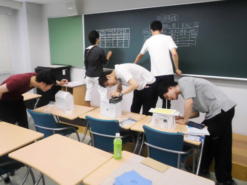 photo: 1年生 設備環境実験３！