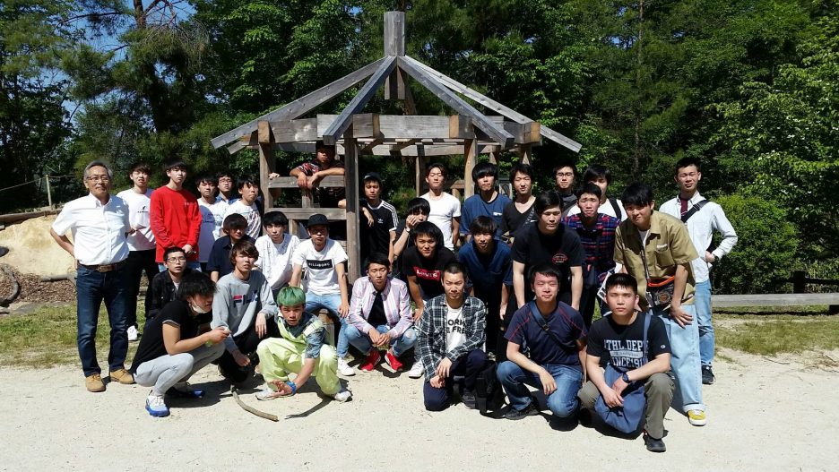 photo: 大工技能学科　春の学外実習