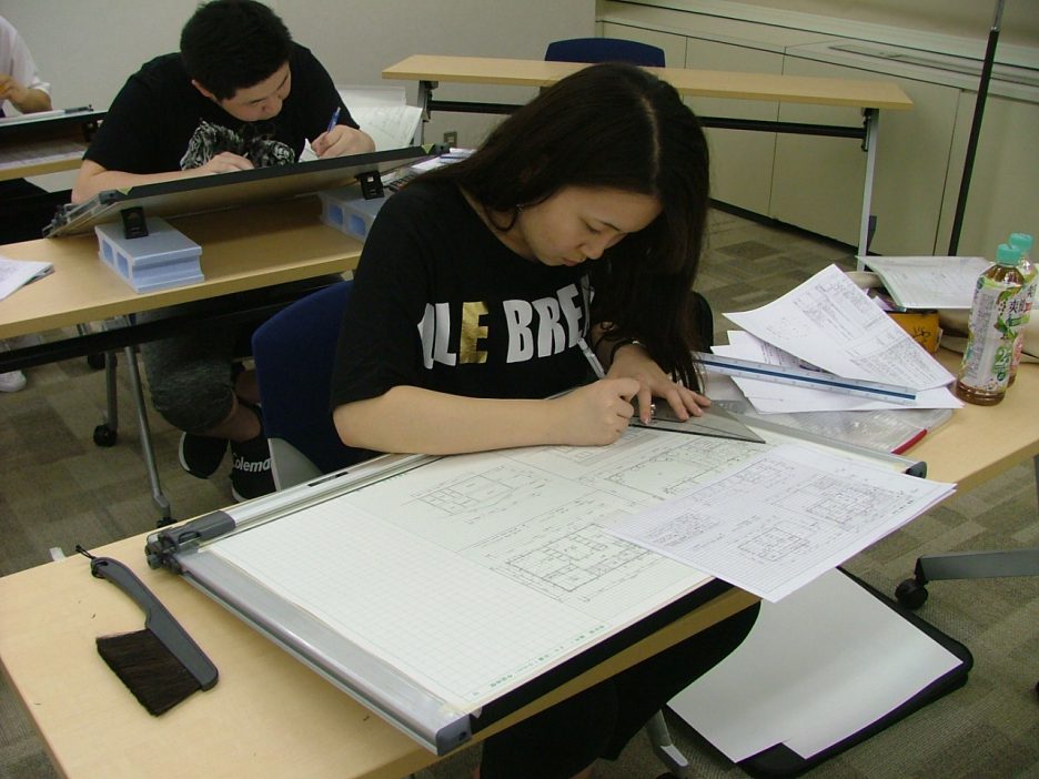 photo: 【速報】建築士専科:二級建築士 学科試験合格率 95.7%達成!