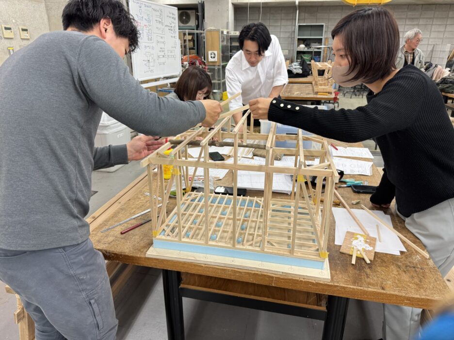 photo: 木造建築・BIM講座　2選択科目の特別講義が行われました